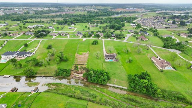 19004 Harbor Side Boulevard, Montgomery, TX 77356