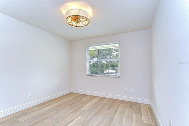 4204 BRIARBERRY LANE, Tampa, FL 33624