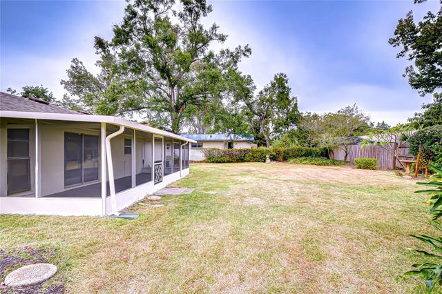 4204 BRIARBERRY LANE, Tampa, FL 33624