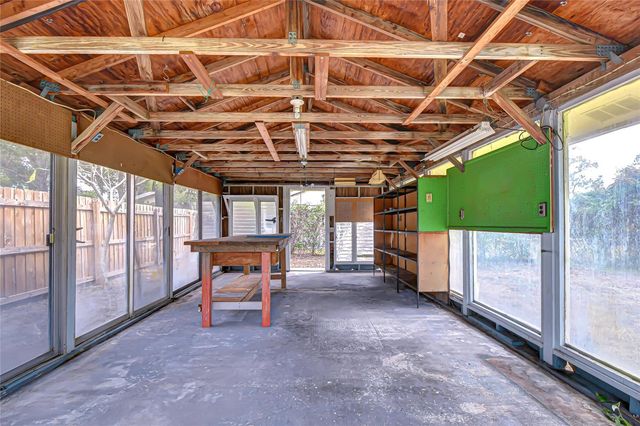 4204 BRIARBERRY LANE, Tampa, FL 33624