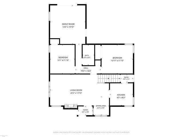 1595 Ford Court, Grosse Pointe Woods, MI 48236