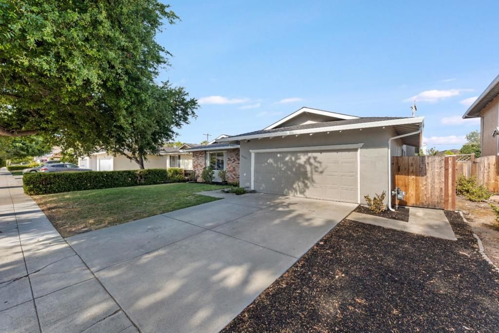Image 2 of property listing at 6021 Chesbro Avenue, San Jose, CA 95123