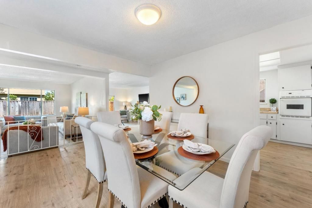Image 9 of property listing at 6021 Chesbro Avenue, San Jose, CA 95123