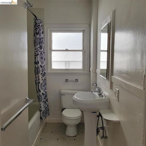 731 Santa Fe Ave., Albany, CA 94706