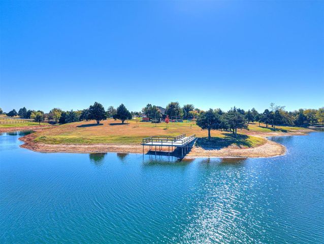 13201 Big Cedar Lane, Yukon, OK 73099