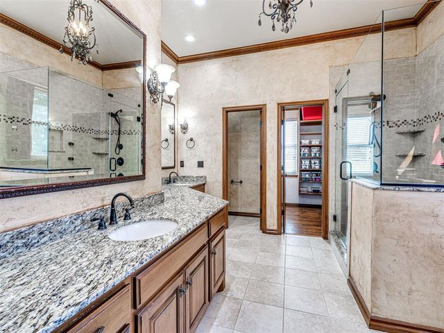 13201 Big Cedar Lane, Yukon, OK 73099