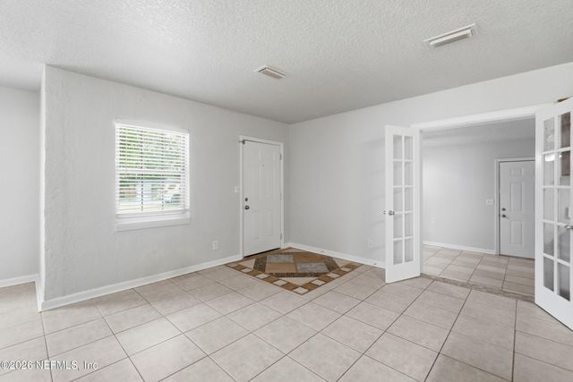 5886 OAKLANE Drive, Jacksonville, FL 32244