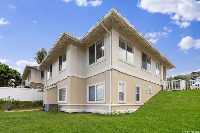92-1089 Palahia Street B, Kapolei, HI 96707