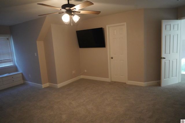 109 Brookside Cove, Paducah, KY 42003