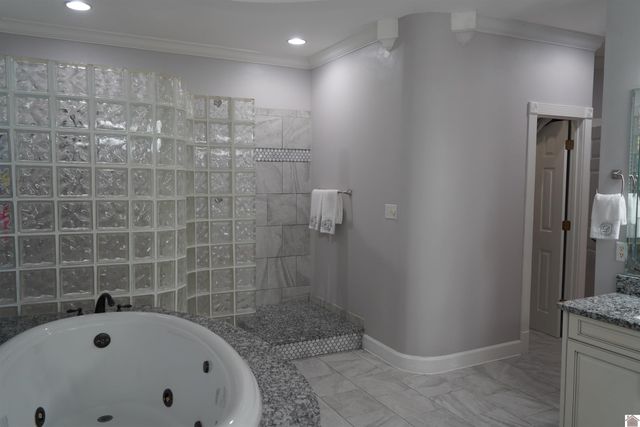 109 Brookside Cove, Paducah, KY 42003