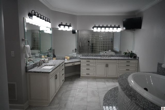 109 Brookside Cove, Paducah, KY 42003