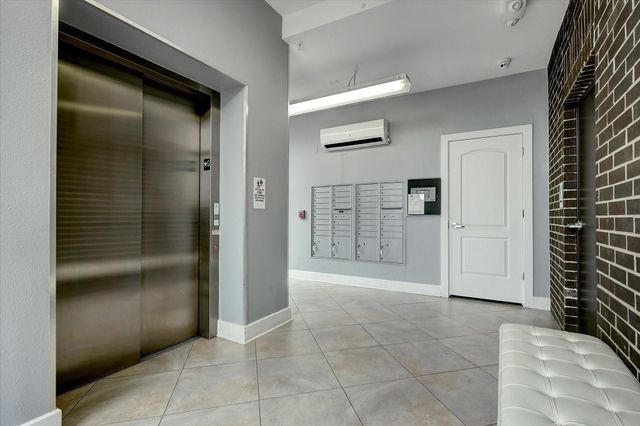 1011 Studemont Street 203, Houston, TX 77007