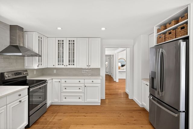 16 Maple Road, Barnstable, MA 02632