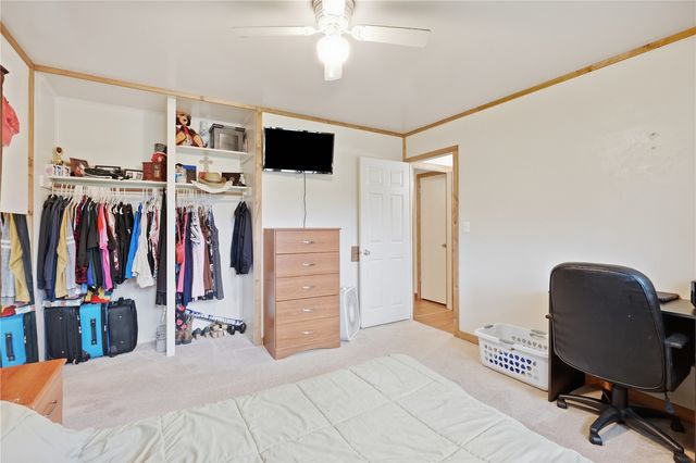 1400 Deforest Avenue, Iowa City, IA 52240