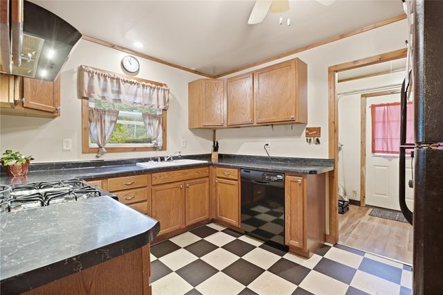 1400 Deforest Avenue, Iowa City, IA 52240