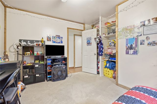1400 Deforest Avenue, Iowa City, IA 52240