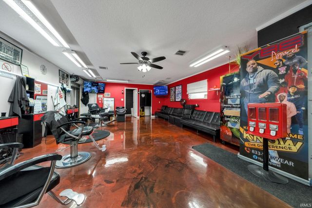 1017 E Pontiac Street, Fort Wayne, IN 46803