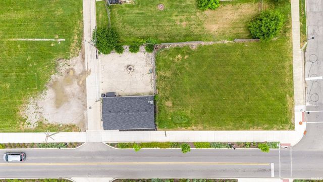 1017 E Pontiac Street, Fort Wayne, IN 46803