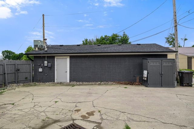 1017 E Pontiac Street, Fort Wayne, IN 46803