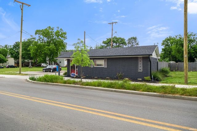 1017 E Pontiac Street, Fort Wayne, IN 46803