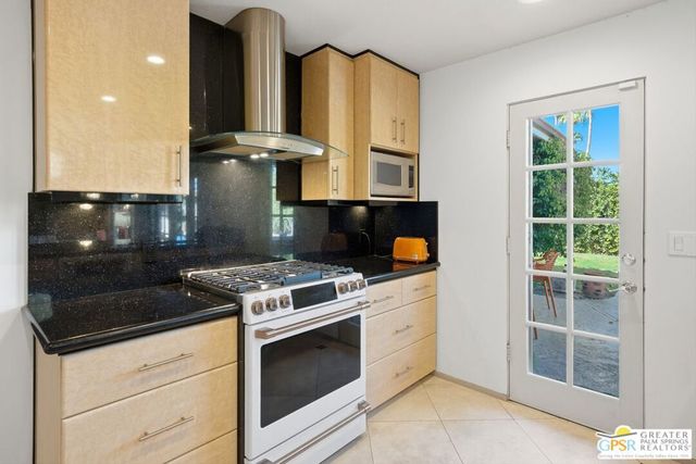 74860 Fairway Drive, Palm Desert, CA 92260