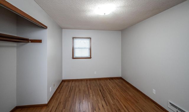 2700 Sunset Lane, Burnsville, MN 55337