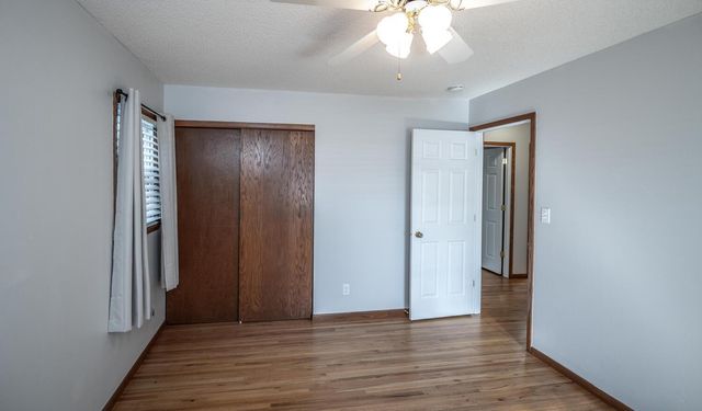 2700 Sunset Lane, Burnsville, MN 55337