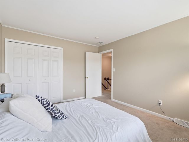 1208 Lear Court, Rochester Hills, MI 48307