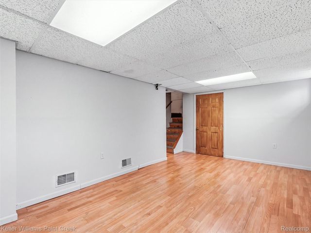 1208 Lear Court, Rochester Hills, MI 48307