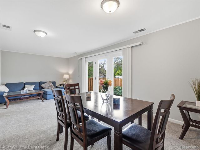 1208 Lear Court, Rochester Hills, MI 48307