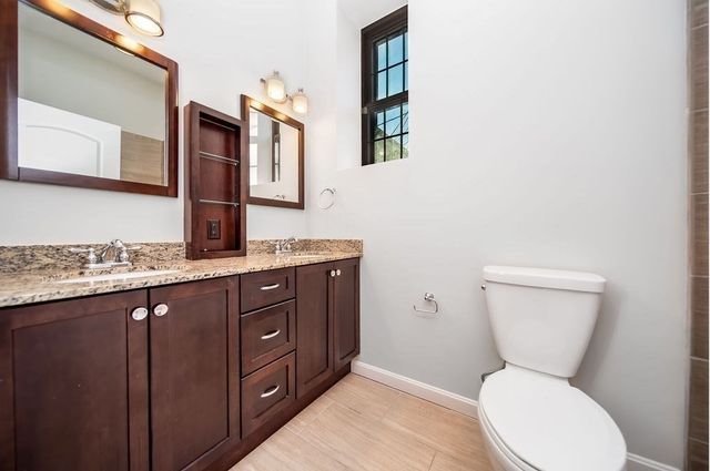 81 Broadway 1, Chelsea, MA 02150