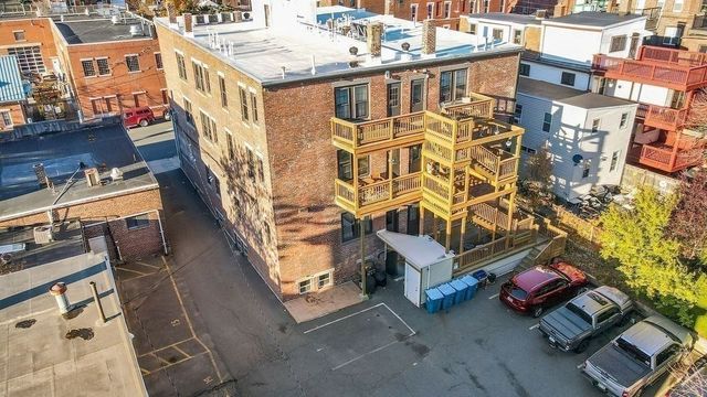 81 Broadway 1, Chelsea, MA 02150