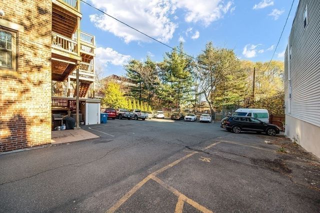 81 Broadway 1, Chelsea, MA 02150