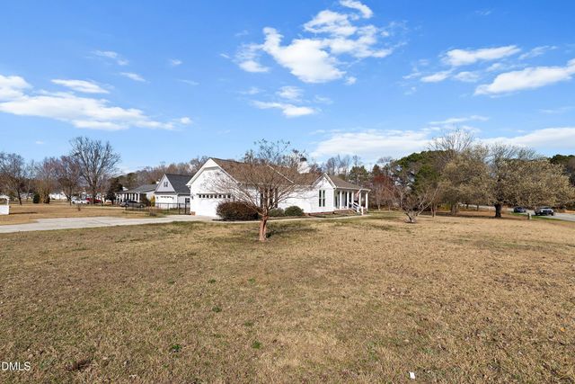 1998 Woodstone Drive, Clayton, NC 27527