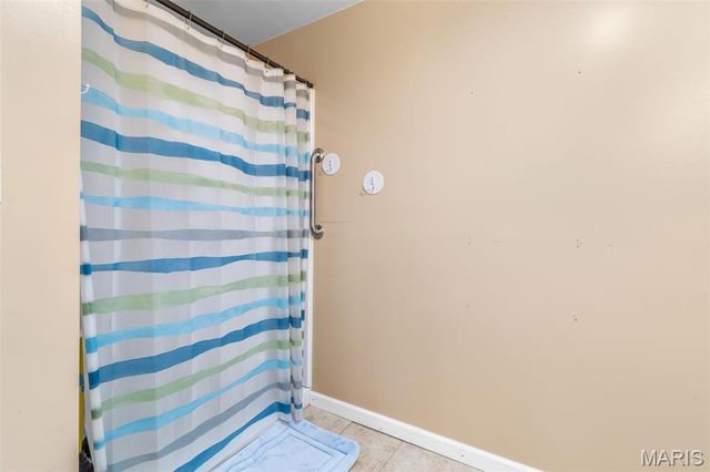 415 Saratoga Drive, De Soto, MO 63020