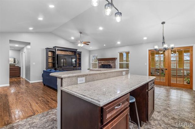 415 Saratoga Drive, De Soto, MO 63020