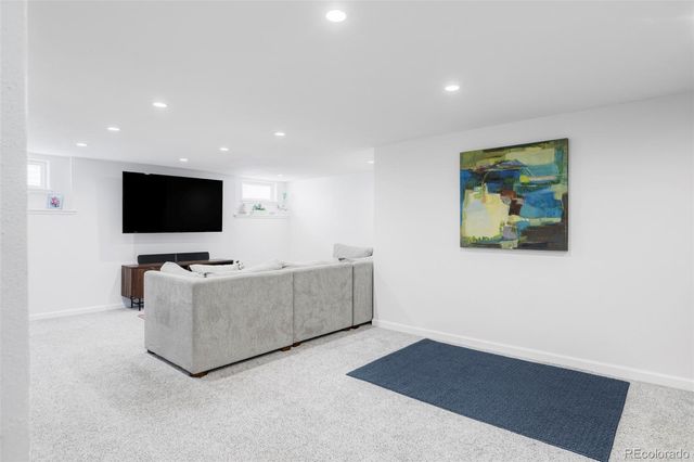 2225 S Marion Street, Denver, CO 80210