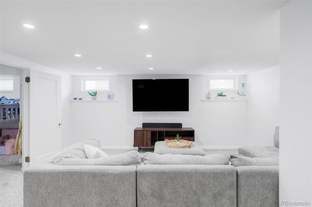 2225 S Marion Street, Denver, CO 80210