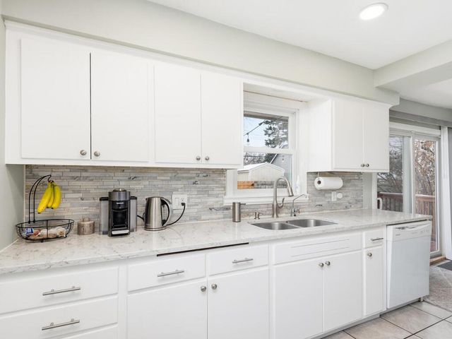 3536 Sumter Avenue S, Saint Louis Park, MN 55426