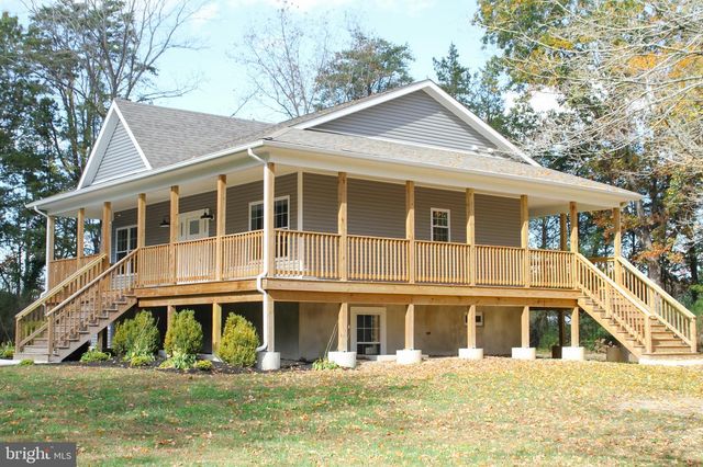 136 NORTH AVE, Cedarville, NJ 08311