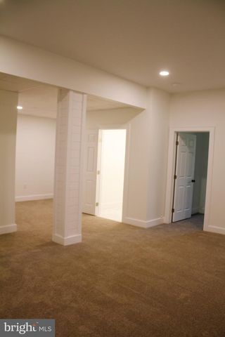 136 NORTH AVE, Cedarville, NJ 08311