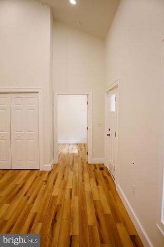 136 NORTH AVE, Cedarville, NJ 08311