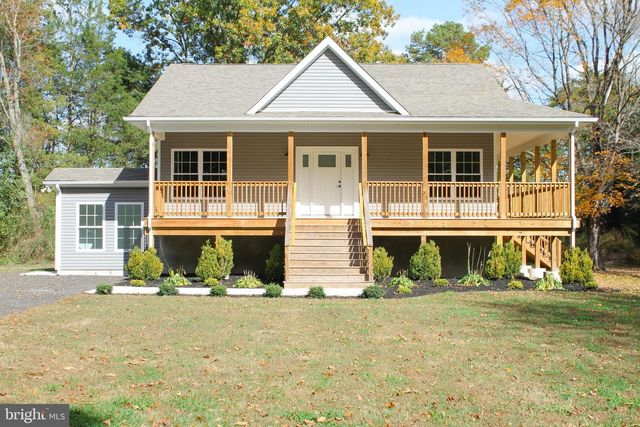 136 NORTH AVE, Cedarville, NJ 08311