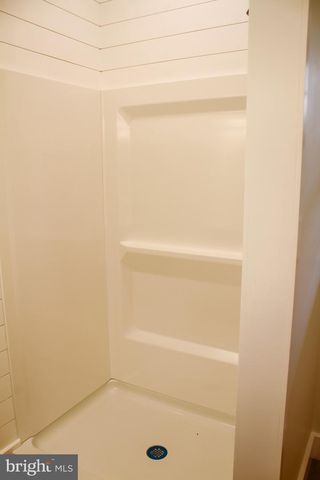 136 NORTH AVE, Cedarville, NJ 08311