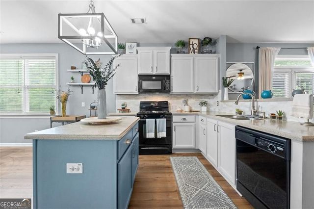 2356 McIntosh Drive, Locust Grove, GA 30248