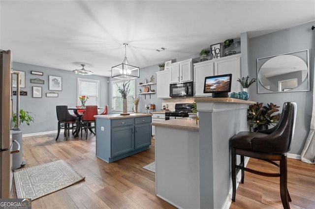 2356 McIntosh Drive, Locust Grove, GA 30248