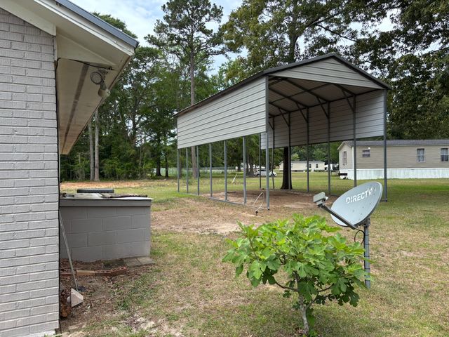 1416 Litzler Drive, Manning, SC 29102