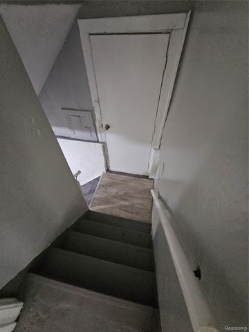 10029 VIOLETLAWN Street, Detroit, MI 48204