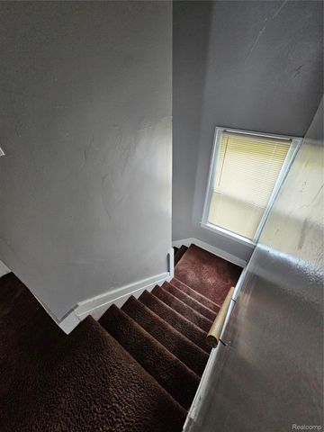10029 VIOLETLAWN Street, Detroit, MI 48204
