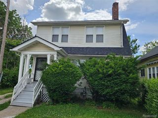 10029 VIOLETLAWN Street, Detroit, MI 48204